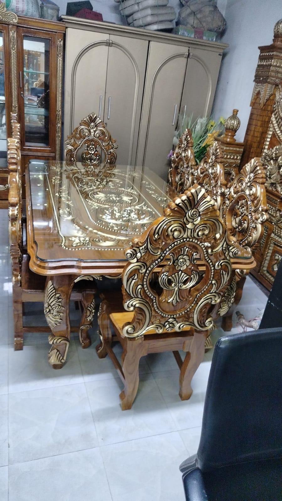 Royal Teak Dining Set