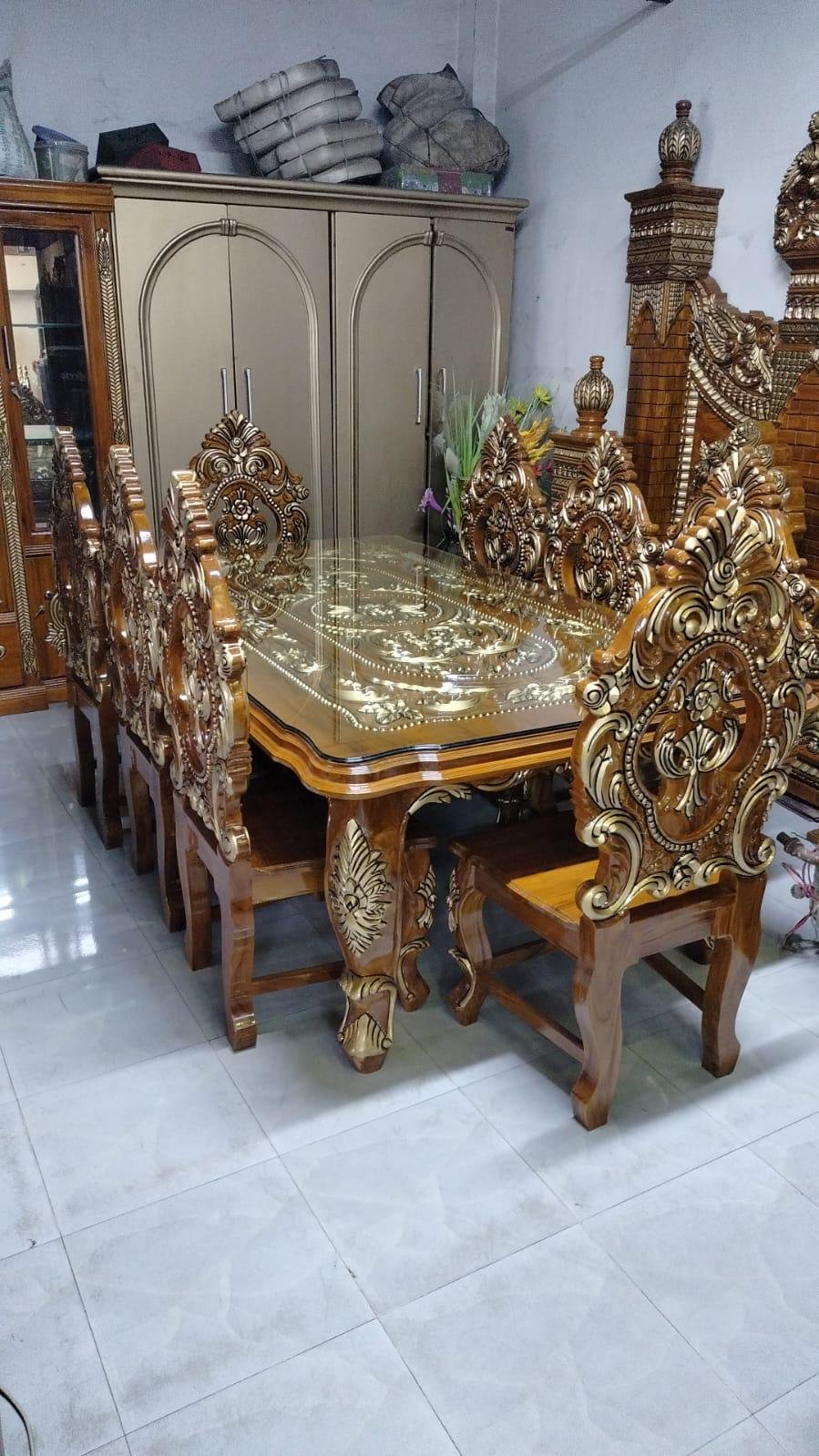 Royal Teak Dining Set
